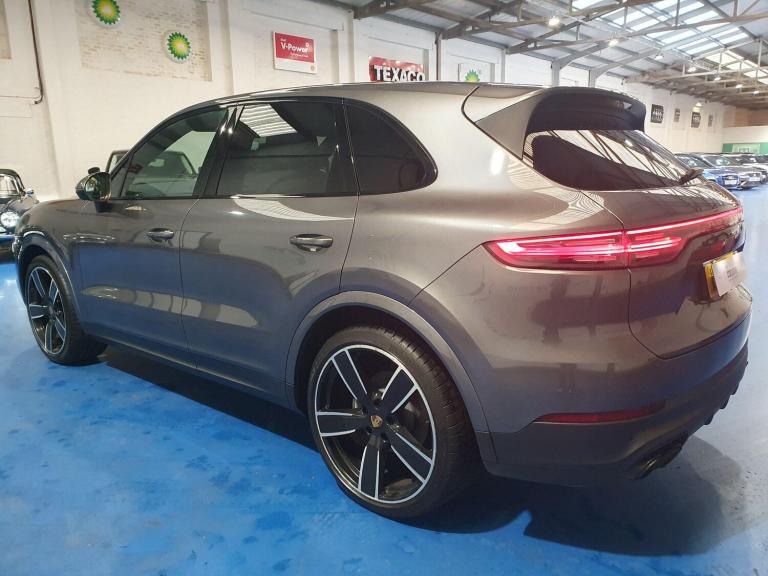 2019 Porsche Cayenne 3.0T V6 TiptronicS 4WD Euro 6 (s/s) 5dr ESTATE Petrol Automatic