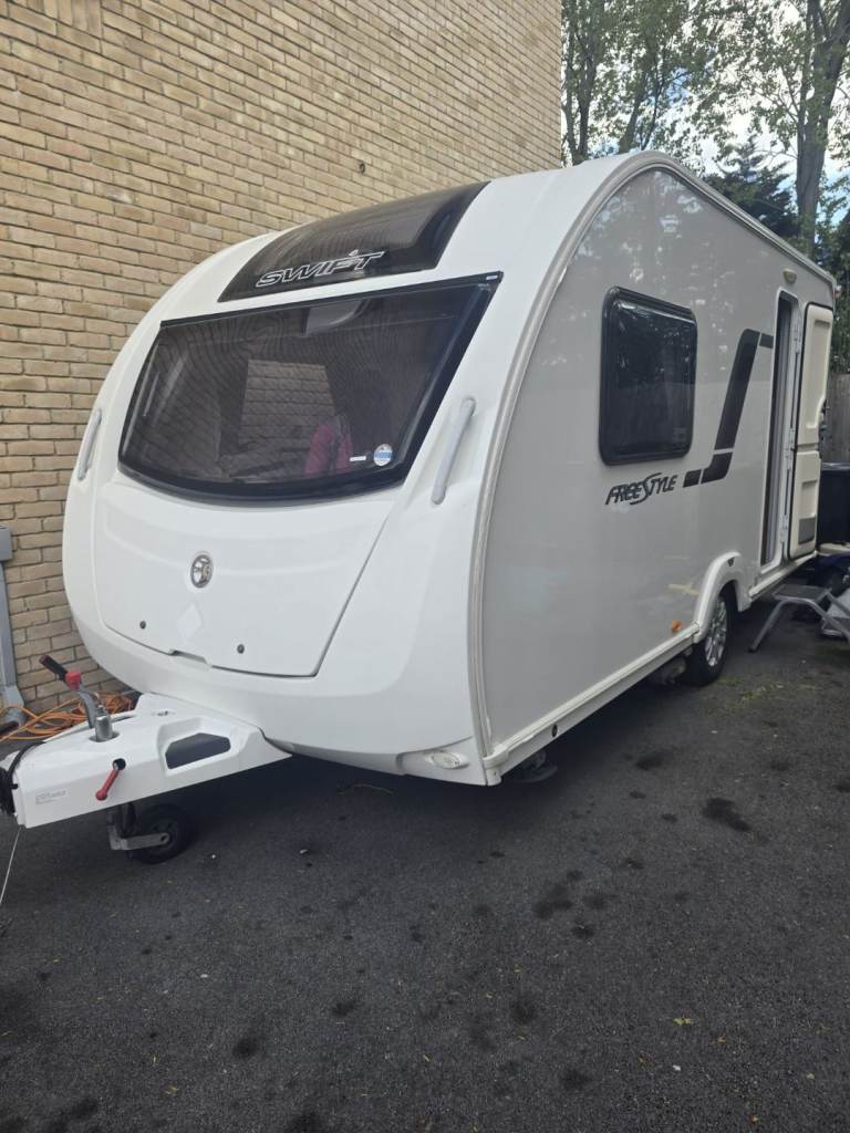 2013 Swift Freestyle S2 2 berth caravan