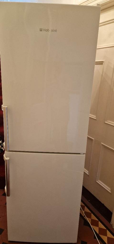 Fridge freezer 