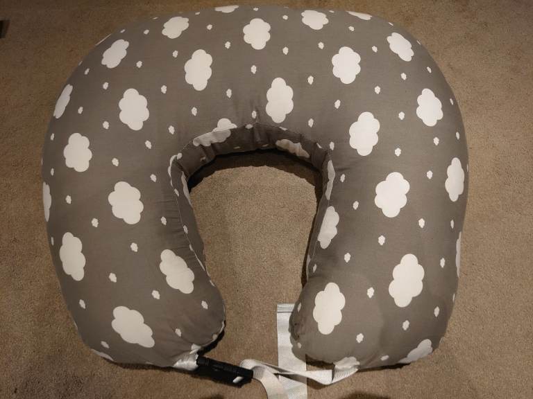 Breastfeeding / Nursing Pillow