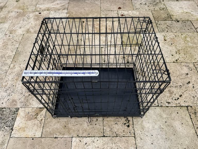 HQ Pet Crate - Small dog, large cat, rabbet etc