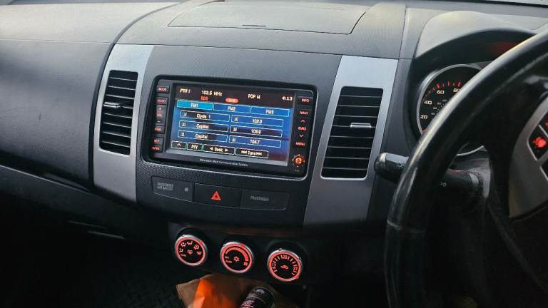 Mitsubishi, OUTLANDER, Estate, 2007, Manual, 1968 (cc), 5 doors