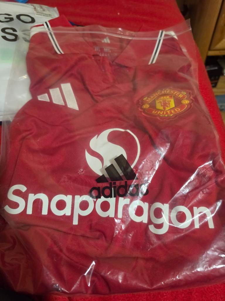 NEW Adidas Manchester United Home Football Shirt