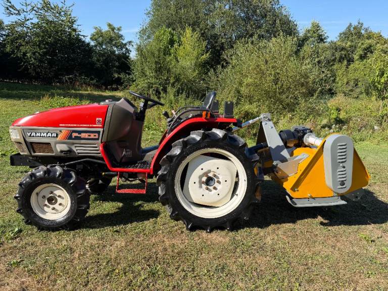 YANMAR F-200 4WD Compact Tractor & New RAPTOR X 4FT Flail Mower *** 413 Hours ** Power Steering