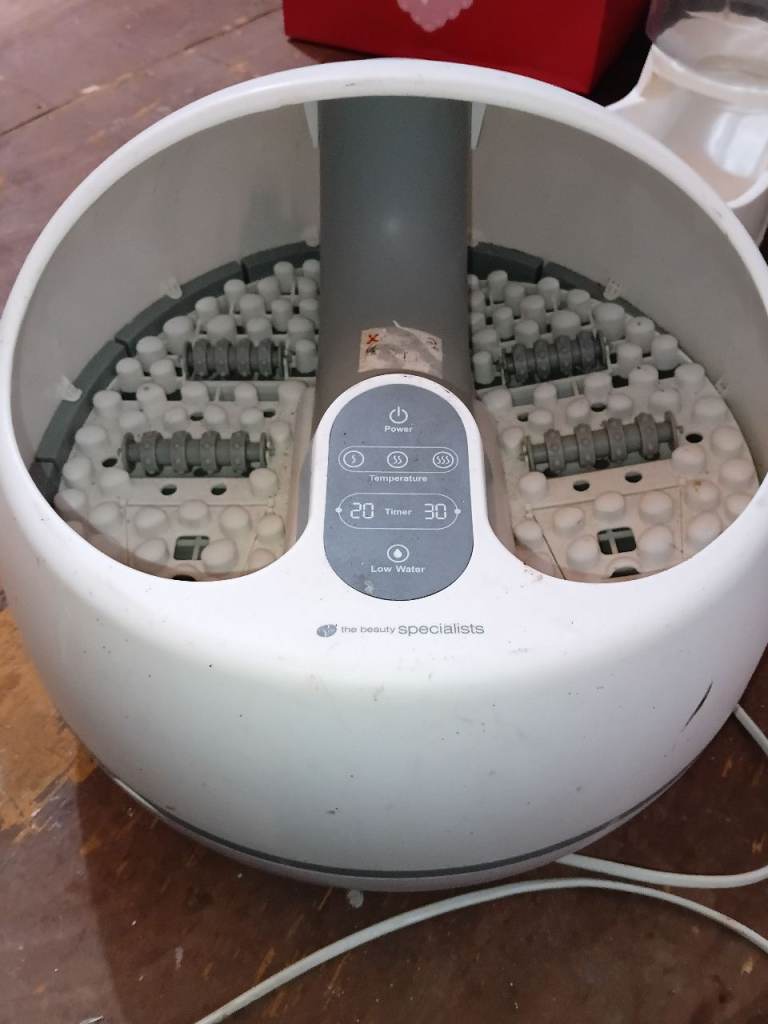 Rio Beauty Specialist Foot Spa – Deep Cleaned & Sanitized – Rutherglen