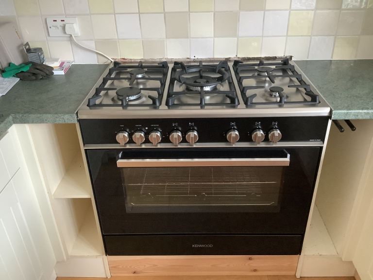 KENWOOD Freestanding Gas Cooker with Oven