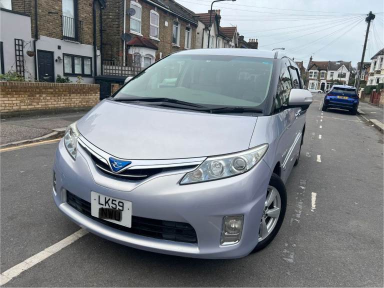 Toyota Estima 8 Seaters Hybrid Auto