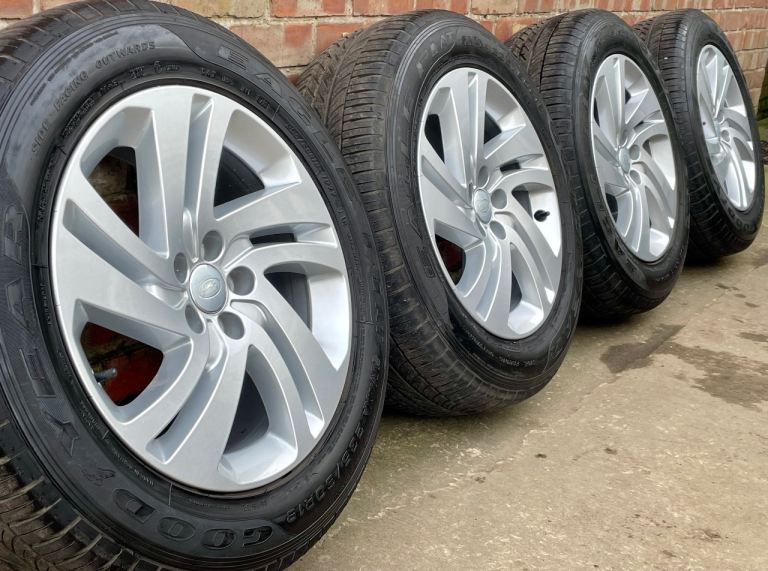 Genuine Land Range Rover Evoque Discovery Sport 18" Alloy Wheels L550 L551 Tyres