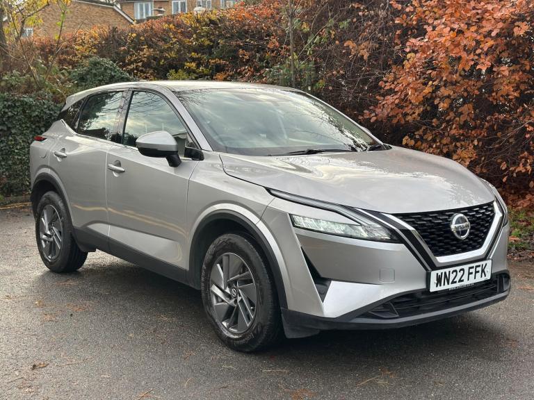 2022 Nissan Qashqai 1.3 DIG-T MHEV Acenta Premium XTRON Euro 6 (s/s) 5dr HATCHBACK Petrol/Electri...