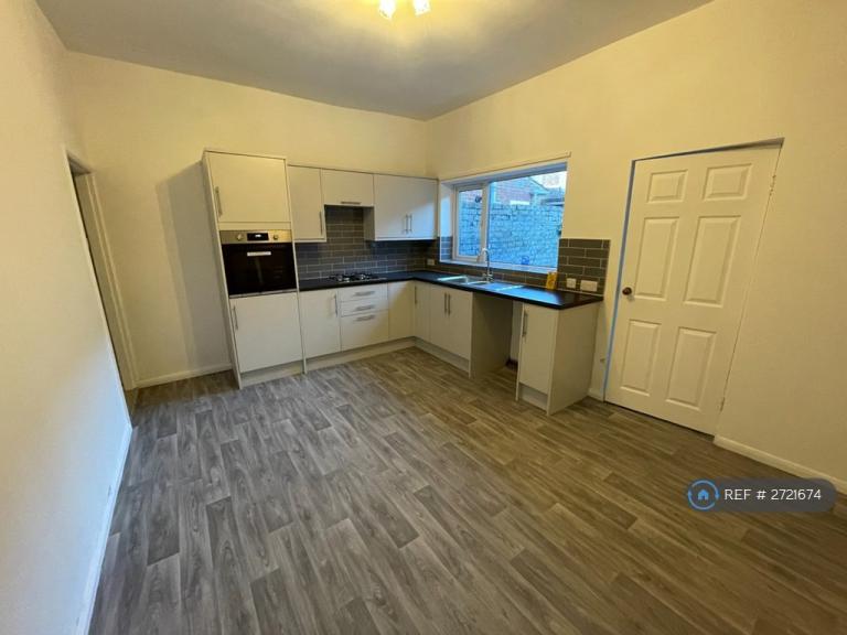 2 bedroom house in Powlett Street, Darlington, DL3 (2 bed) (#2721674)