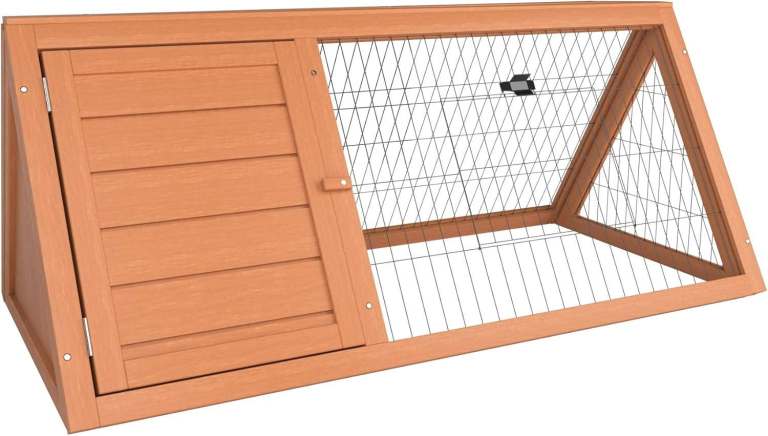 2 brand new rabbit hutches with 2 hatches selling v cheap for quick sale £29 for 1 /or £55 for both