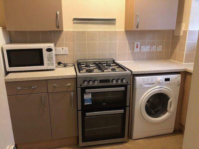 Universal Credit Welcome 2 Bedroom Flat Whitechapel Available March 5th 2026