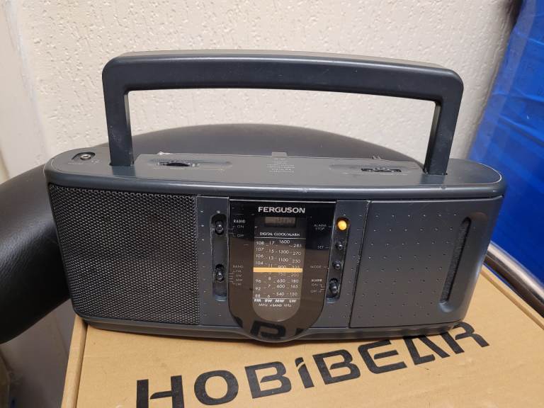 Ferguson 4 Band Portable Radio And Ararm Clock 