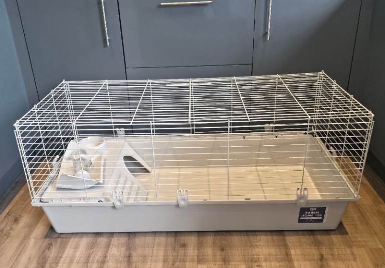 Guinea Pig/Rabbit Cage 