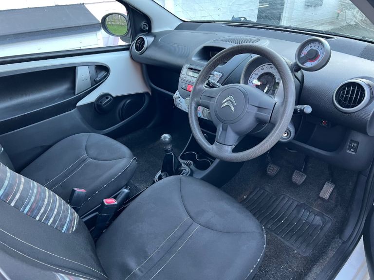 LOW MILES 2013 CITROEN C1 VTR 1.0 VTi *FULL MOT & SERVICE* same as aygo 107 108