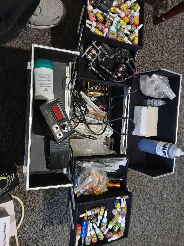 Tattoo kit