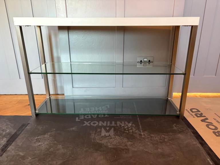 Bo Concept Console Table