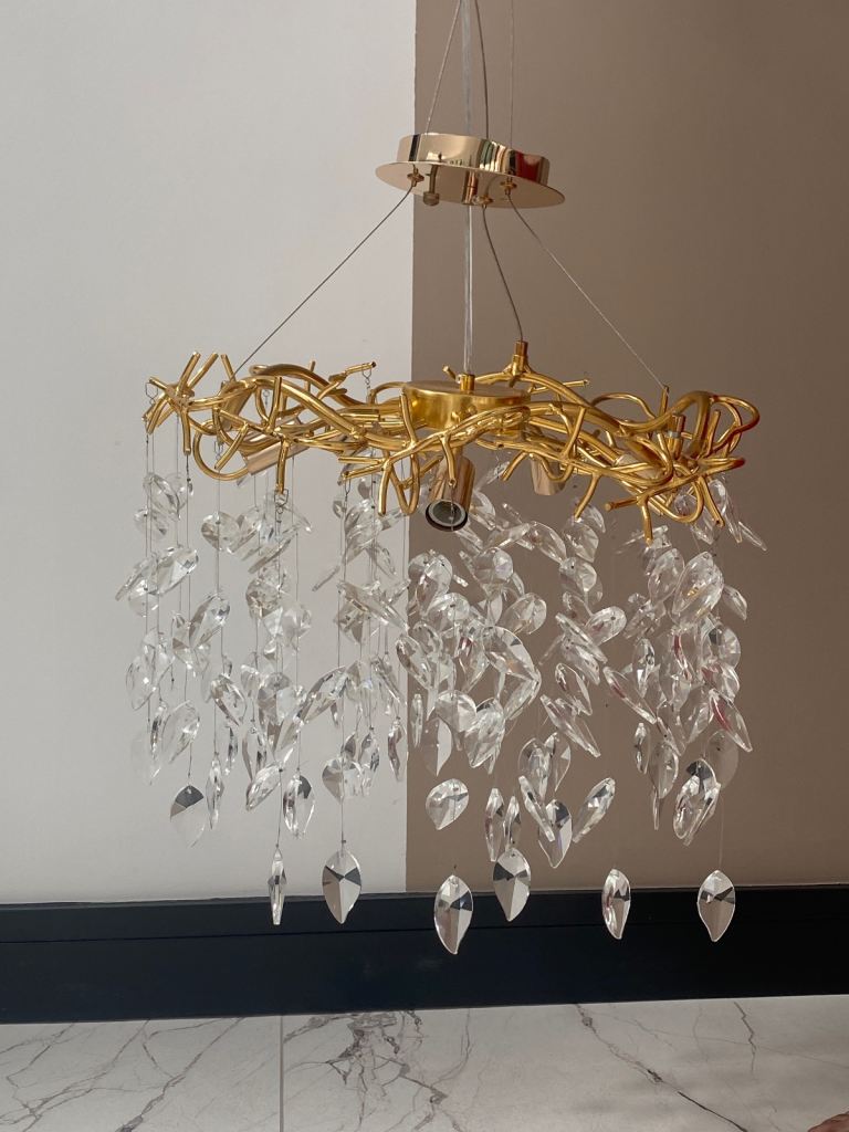 Stunning Gold Crystal Chandelier Light Fitting – As New