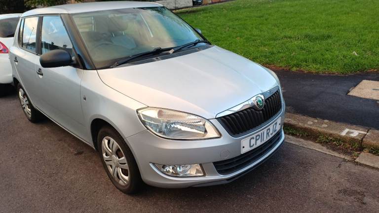 Skoda, FABIA, Hatchback, 2011, Manual, 1598 (cc), 5 doors