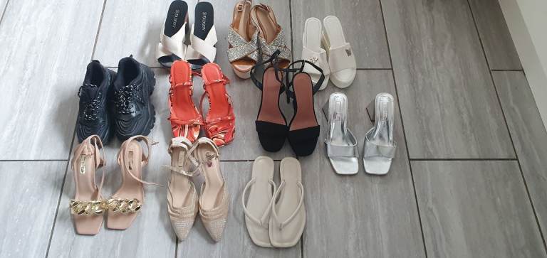 Bundle of shoes (10)