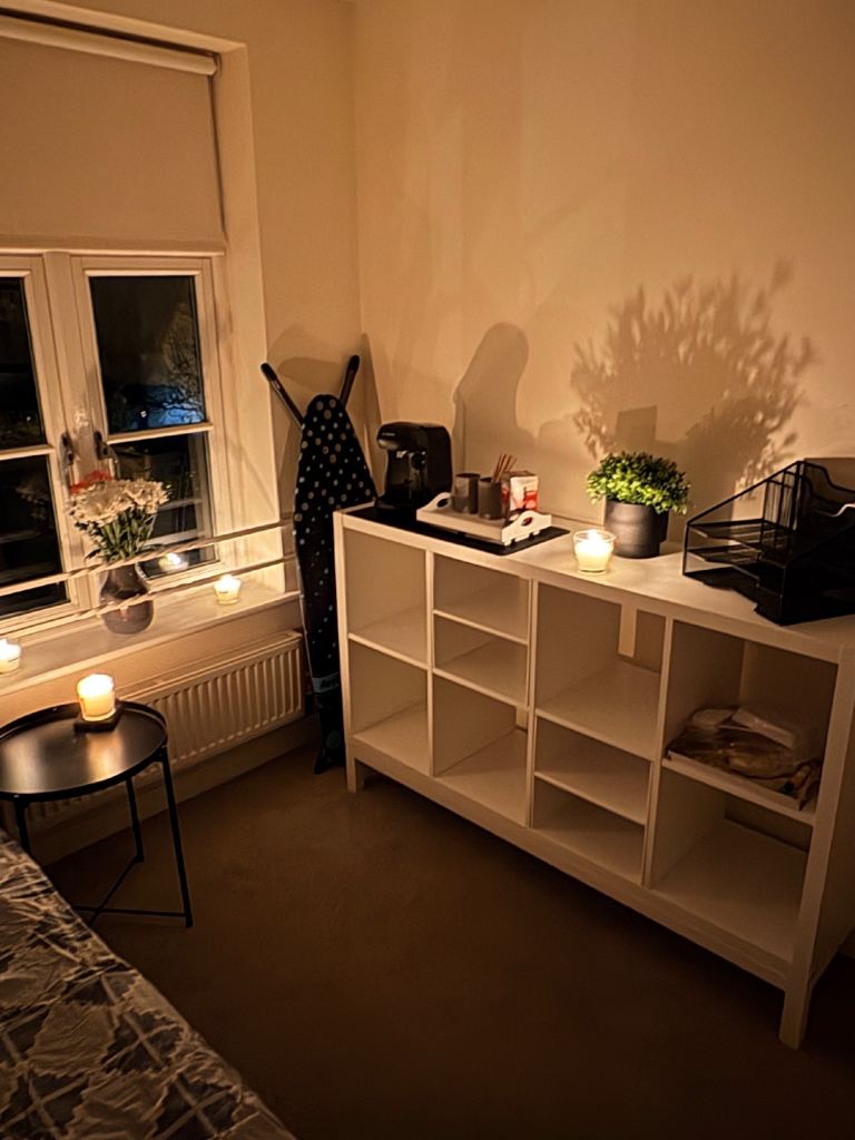 Single Room - Cirencester Town Centre