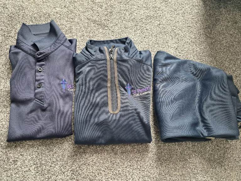 St Peter's Academy PE boys uniform