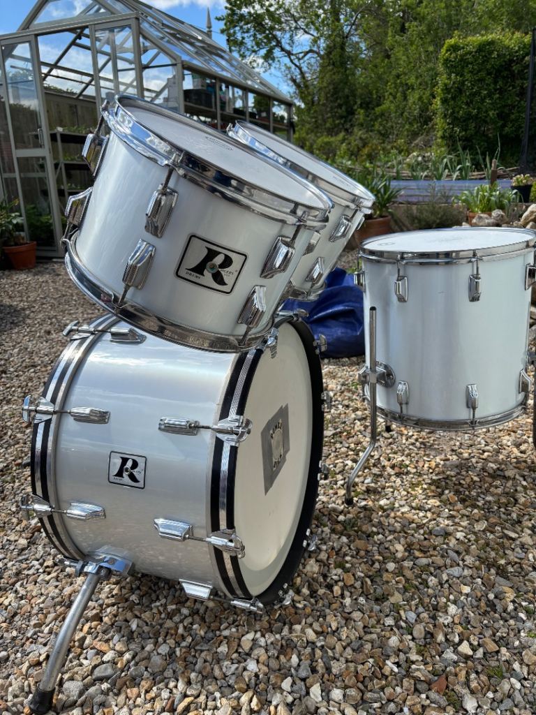 Rogers vintage drum kit