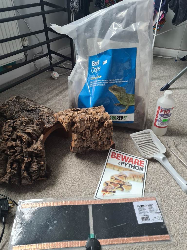 Python or reptile equipment