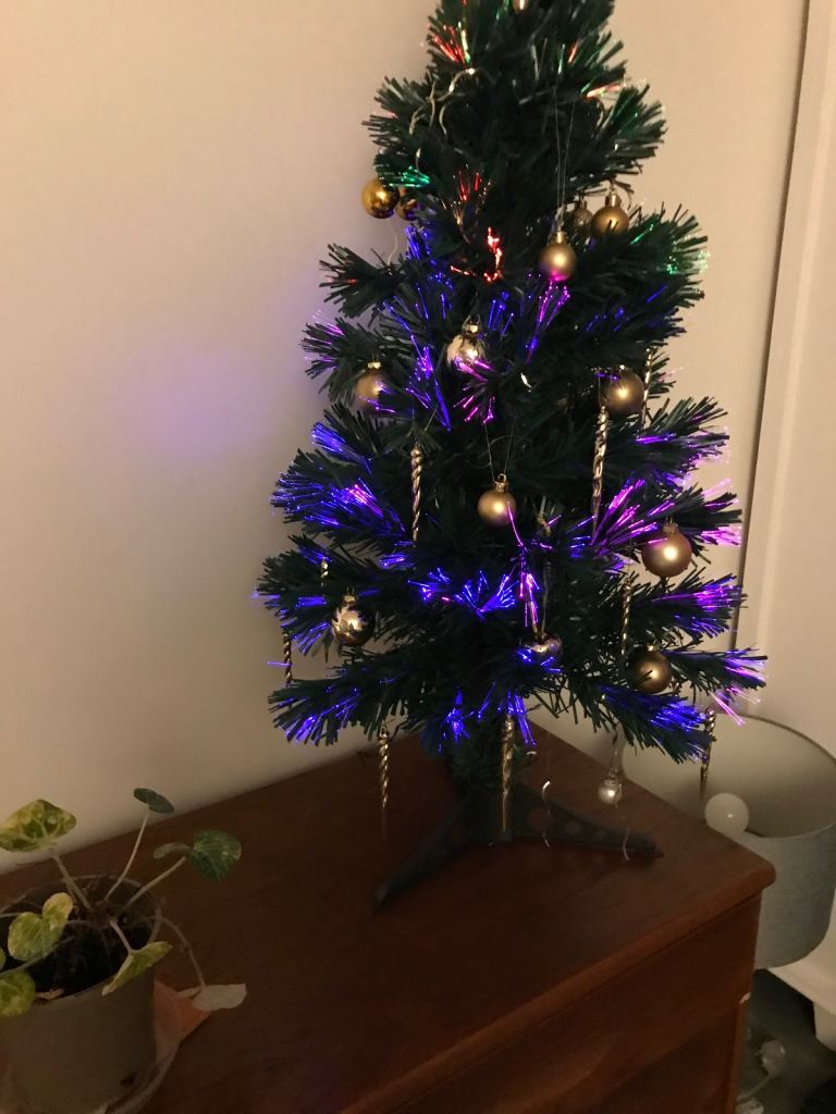 image for Free Fibre Optic Christmas Tree