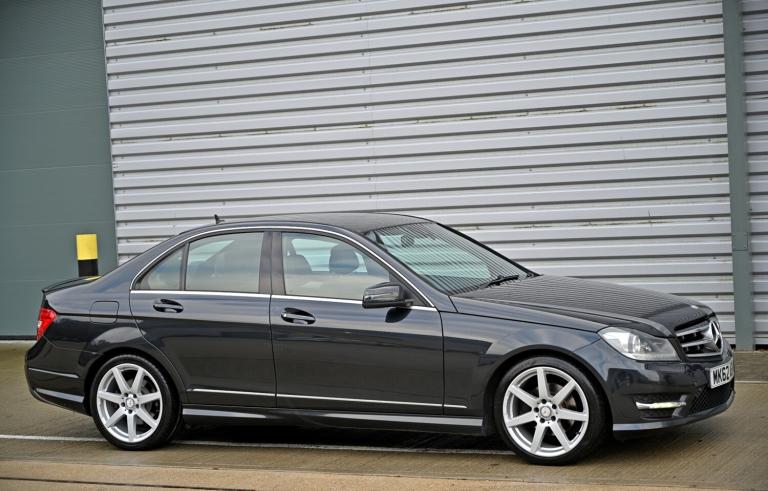 MERCEDES-BENZ C250 AMG SPORT PLUS 2.1 CDI DIESEL AUTO 5DR SALOON 2012 [62] BLACK