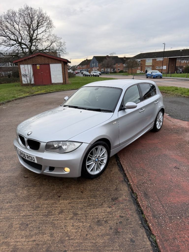 BMW, 1 SERIES, Hatchback, 2008, Semi-Auto, 1995 (cc), 5 doors