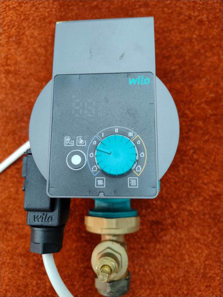 WILO yonos PICO 25/1-5-130 central heating pump