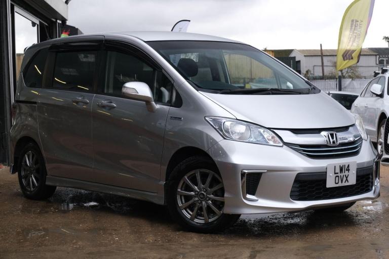 2025 Honda Freed Hybrid - 1 Owner HYBRID ELECTRIC Automatic