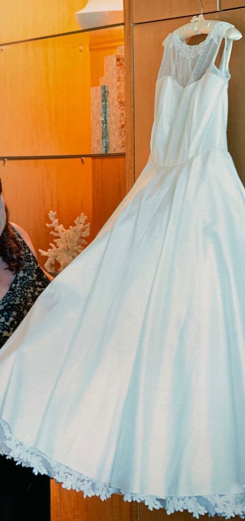 Tea length ivory wedding dress, size 16 UK