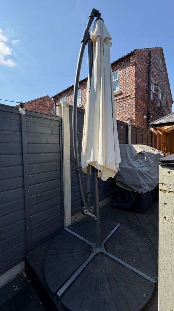 Cantilever Parasol with Base Weights – Beige, Good Condition