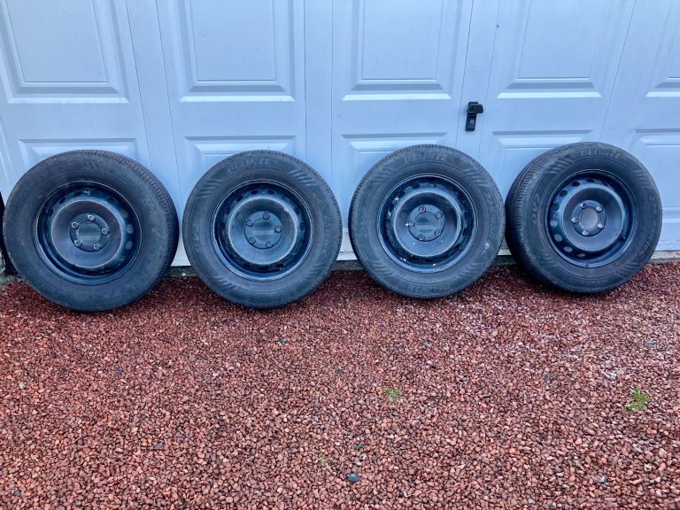 Set of 4 x Renault / Vauxhall / Nissan van steel wheels (5 x 130) with fitted tyres 