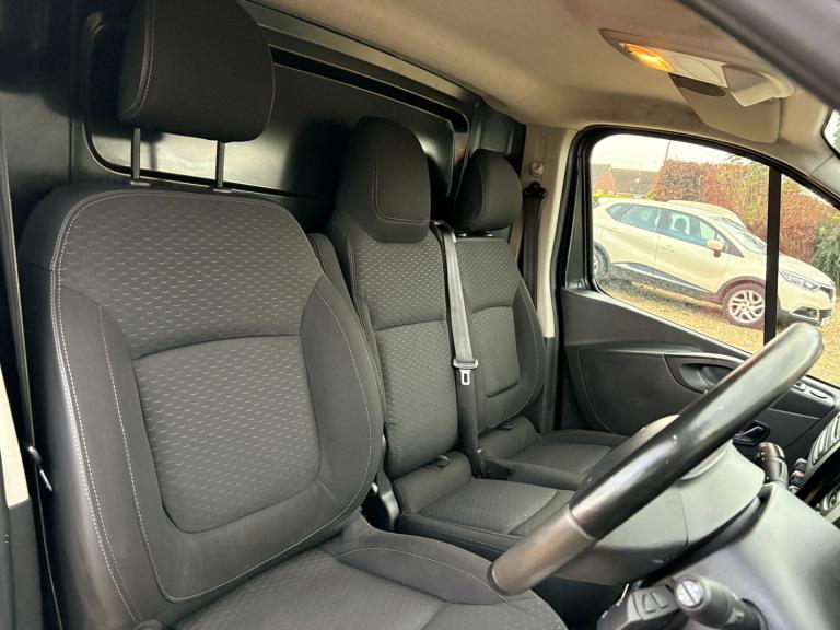 2016 Vauxhall Vivaro 2900 1.6CDTI BiTurbo 125PS Sportive H1 Van PANEL VAN Diesel Manual