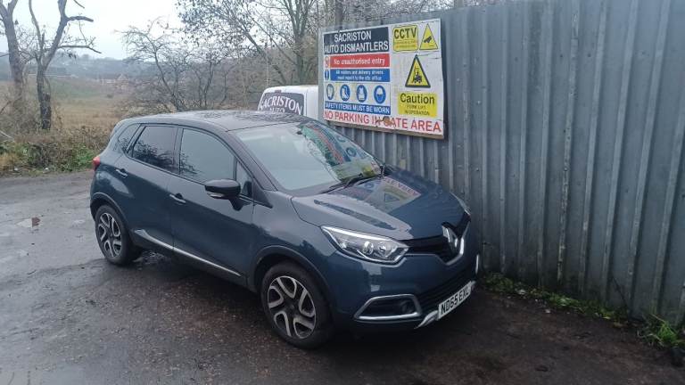 Breaking for spares Renault captur 1.5 dci 2015