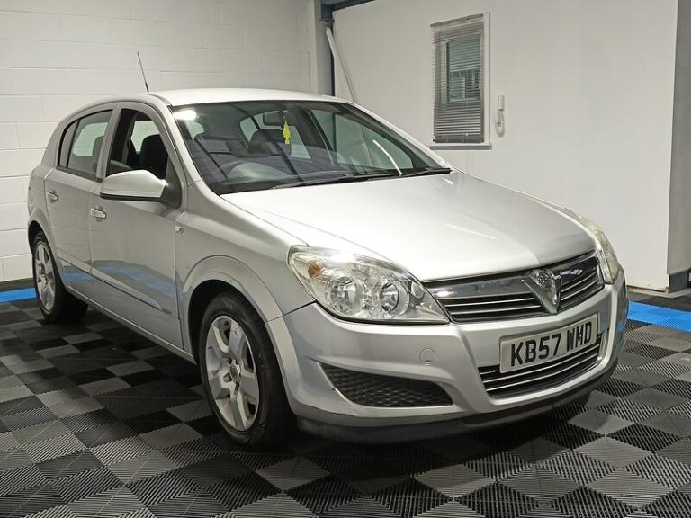 2007 Vauxhall Astra i Club Hatchback Petrol Automatic