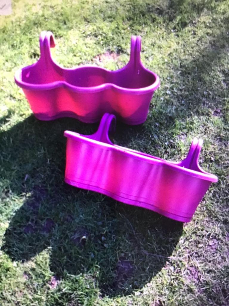 Free free free planters 