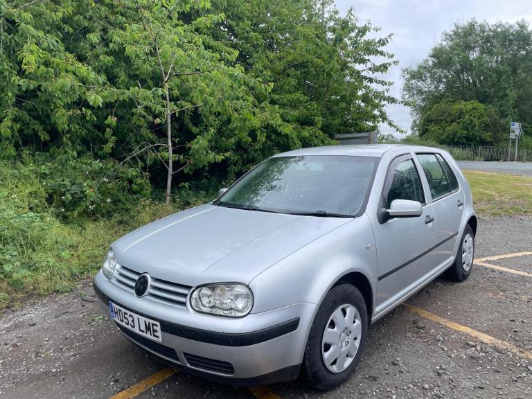 VW GOLF 1.6 SE AUTOMATIC 53 REG SILVER 5 DOOR MOT DECEMBER 23RD 2026 SERVICE HISTORY LOW INSURANCE