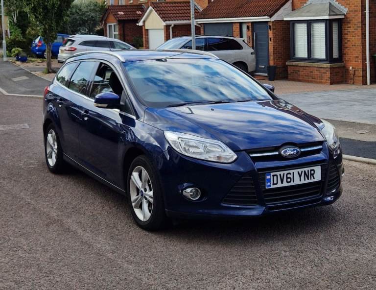 FORD, FOCUS, Estate, 2011, Manual, 1596 (cc), 5 doors