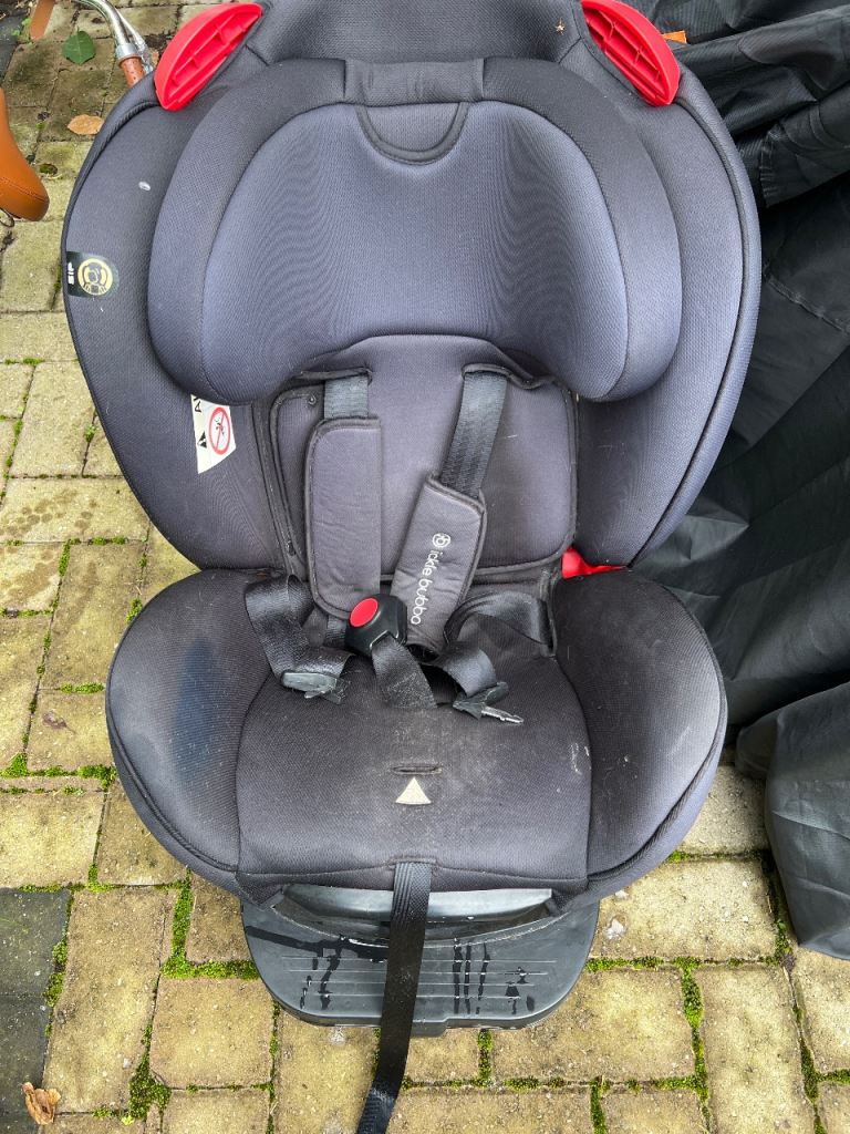 Ickle bubba swivel Car Seat – Black, Good Condition