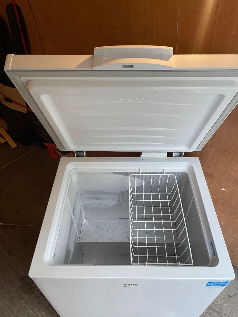  For sale working very well great condition dimensions 76w 77d 91h no charge for delivery 