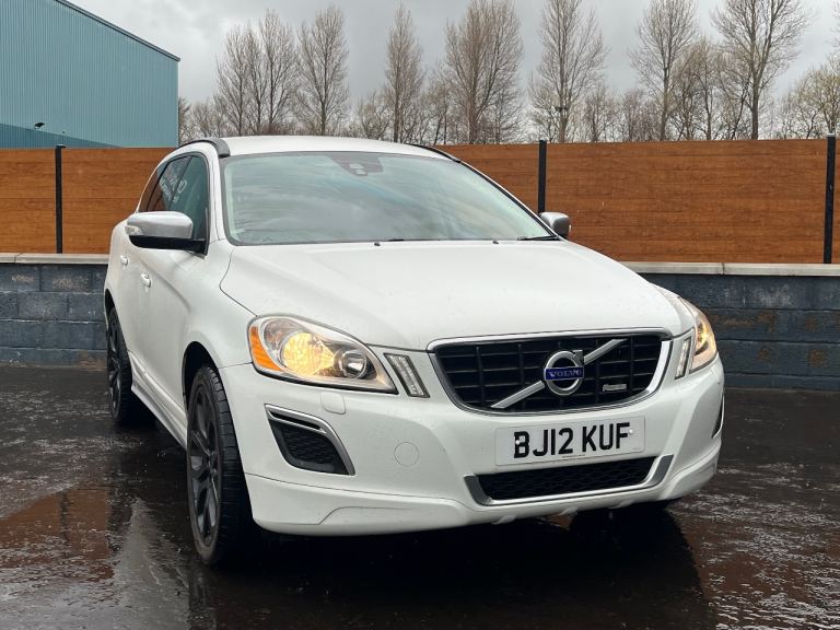 SOME VALUE - VOLVO XC60 with 75,000 MILES - LOADS OF CAR FOR THR MONEY. 