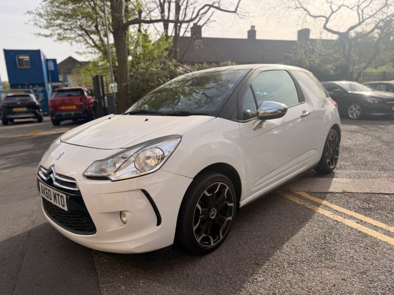 Citroen, DS3, Hatchback, 2010, Manual, 1598 (cc), 3 doors