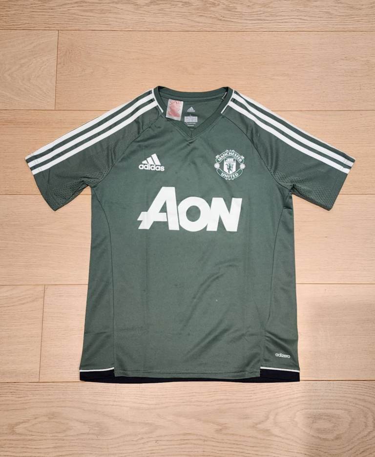 Adidas Manchester United AON World Cup champions league Shirt