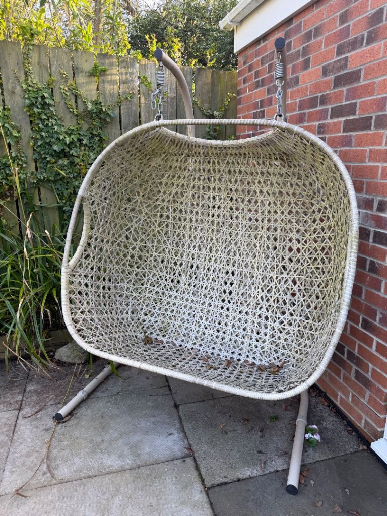 Garden Hanging Egg Chair – Beige Rattan, Good Condition