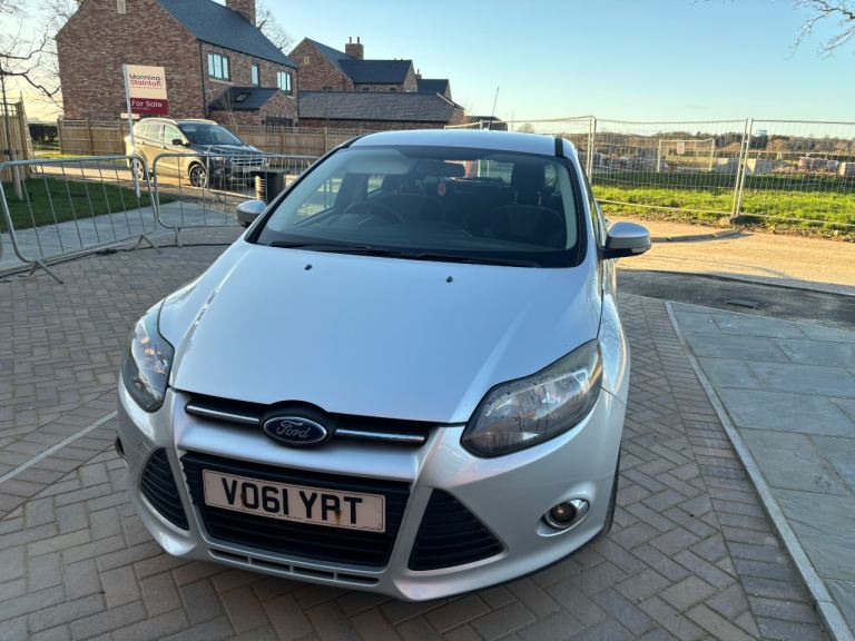 Ford, FOCUS, Hatchback, 2011, Manual, 1560 (cc), 5 doors