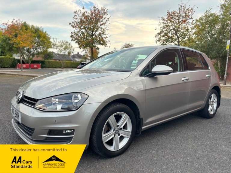 Volkswagen Golf MATCH TDI BLUEMOTION TECHNOLOGY DSG